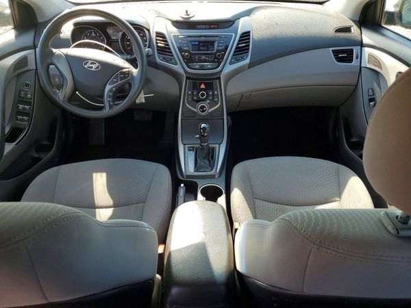 2014 HYUNDAI ELANTRA GLS(Middle)