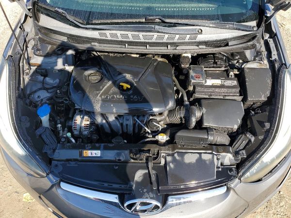 2014 HYUNDAI ELANTRA GLS(Middle)