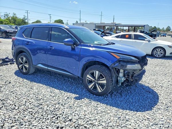 2021 NISSAN ROGUE SL — Passenger 3/4