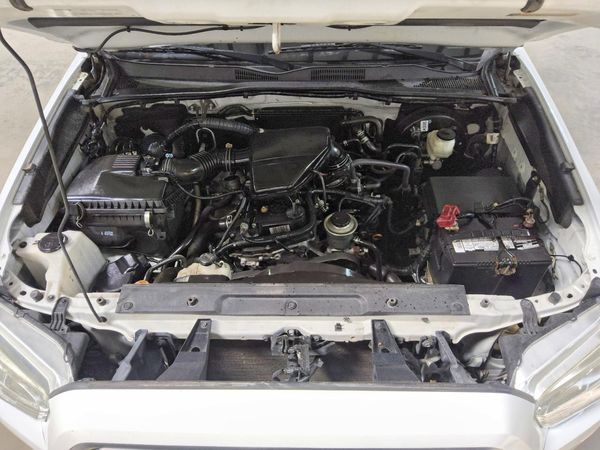 2019 TOYOTA TACOMA SR5 — Engine bay