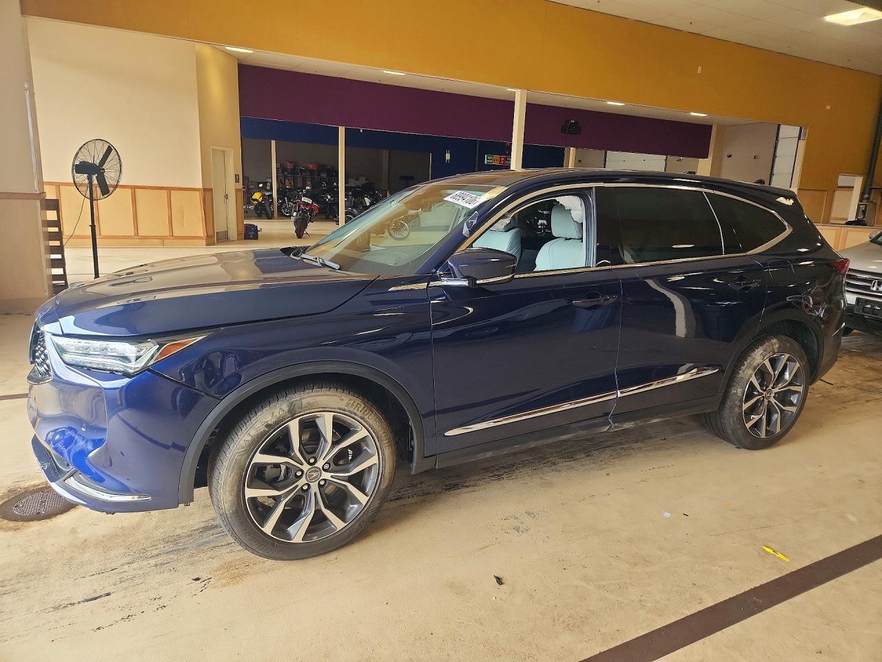 2022 ACURA MDX TECH — Front 3/4
