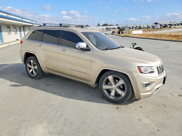2014 JEEP CHEROKEE Overland — Passenger 3/4