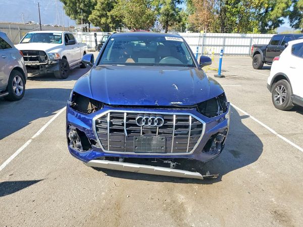 2021 AUDI Q5 quattro Premium Plus