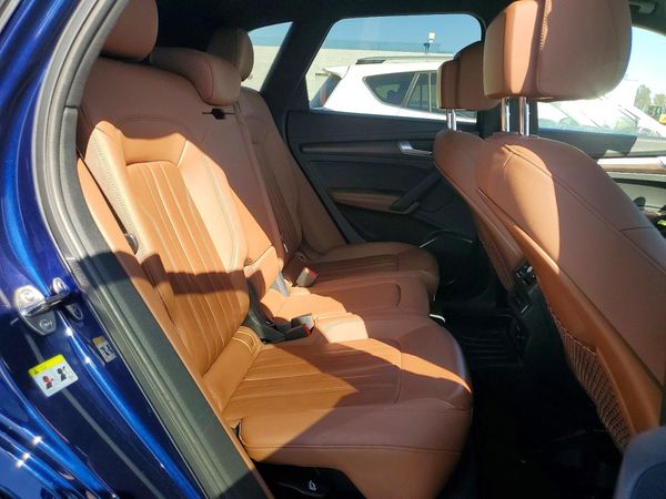 2021 AUDI Q5 quattro Premium Plus
