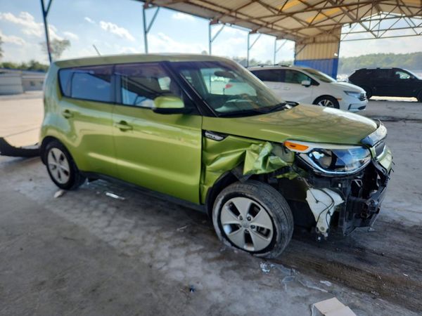 2016 KIA SOUL — Passenger 3/4