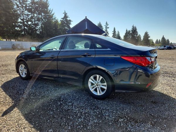 2014 HYUNDAI SONATA GLS/ GLS Popular