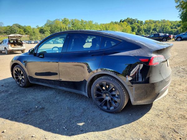 2023 TESLA MODEL Y — DSRA