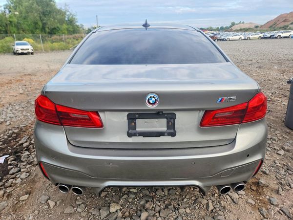 2018 BMW M5 — DIRR