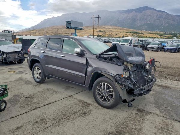 2020 JEEP GRAND CHEROKEE — Passenger 3/4