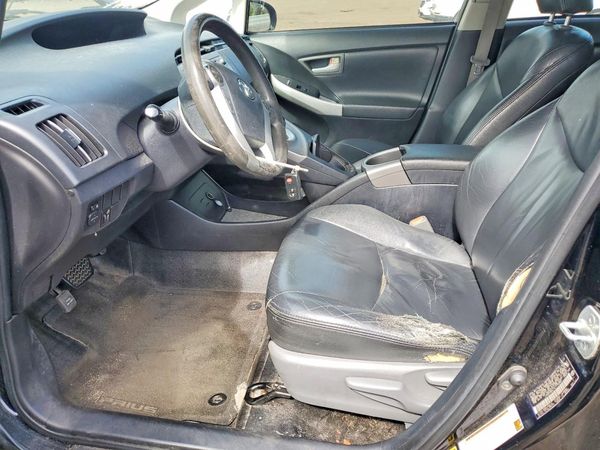 2014 TOYOTA PRIUS — DENT