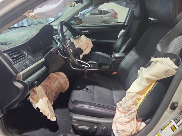 2017 TOYOTA CAMRY LE/SE/XLE/XSE — DENT