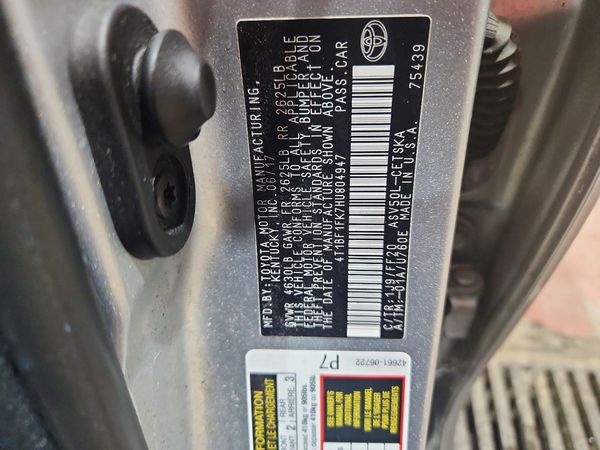 2017 TOYOTA CAMRY LE/SE/XLE/XSE — VINS