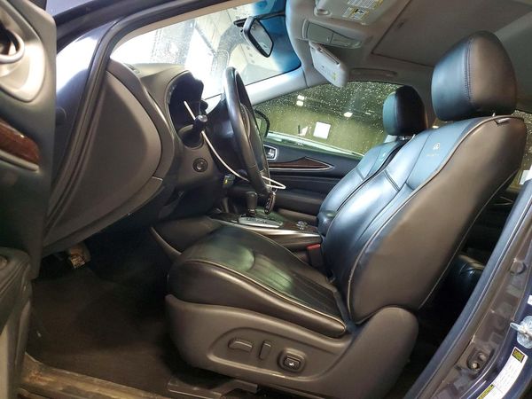 2013 INFINITI JX35