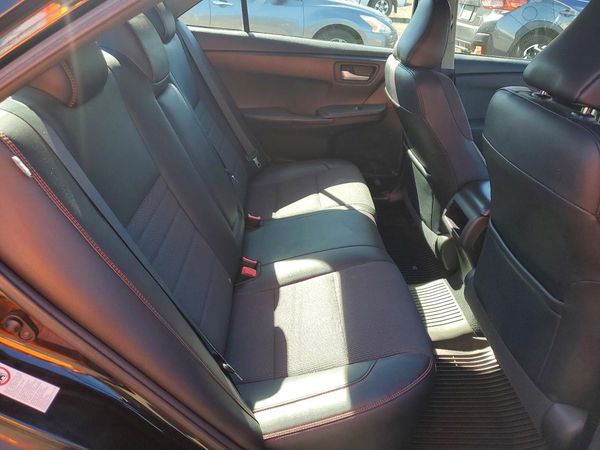 2016 TOYOTA CAMRY