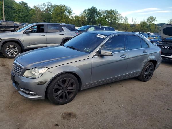 2013 MERCEDES-BENZ C — DSFA — Front 3/4