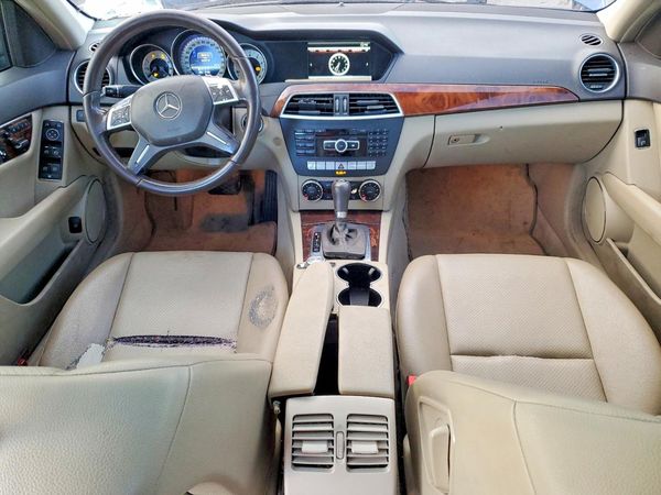 2013 MERCEDES-BENZ C C300 — CKPT