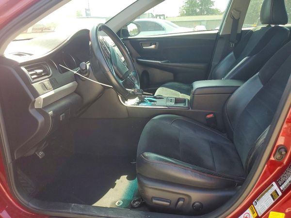 2015 TOYOTA CAMRY
