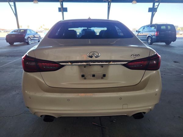 2021 INFINITI Q50 LUXE