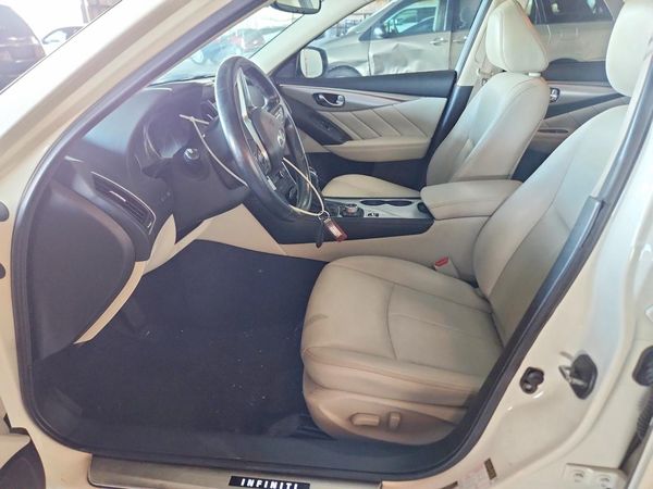 2021 INFINITI Q50 LUXE