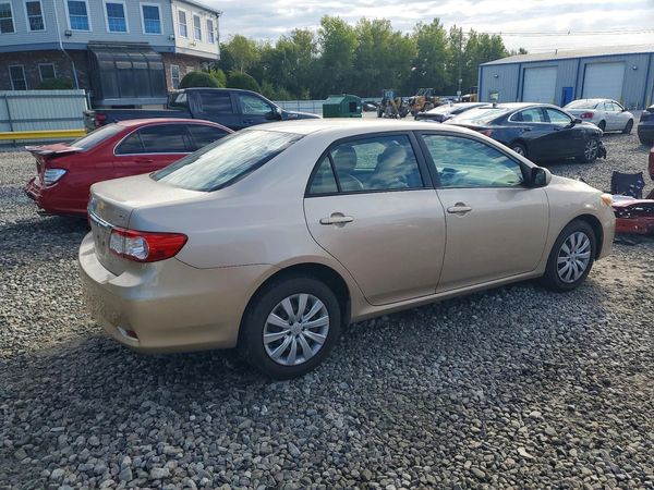 2012 TOYOTA COROLLA