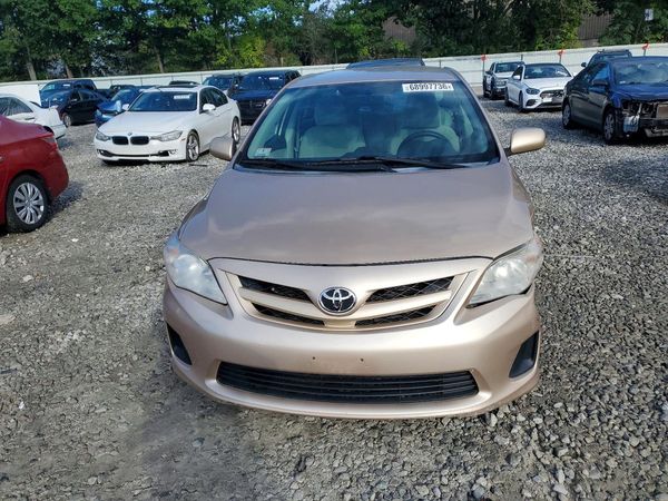 2012 TOYOTA COROLLA