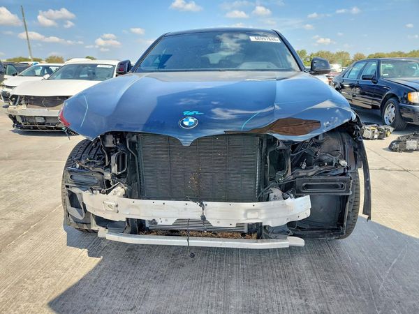 2021 BMW X6 sDrive40i