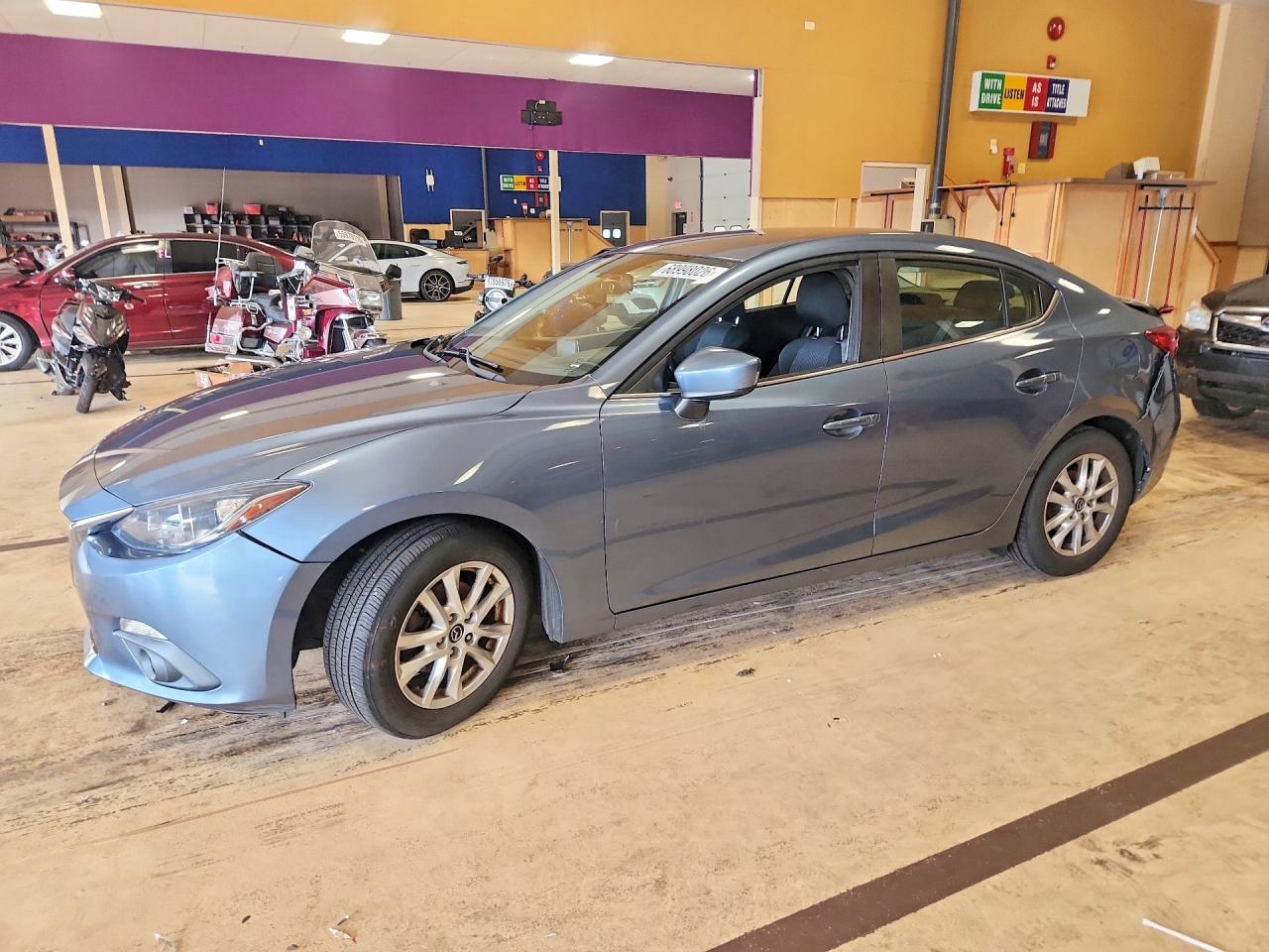 2015 MAZDA 3 — Front 3/4