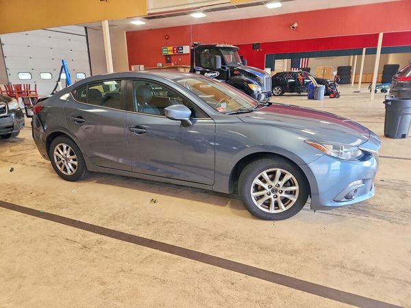 2015 MAZDA 3 — Passenger 3/4