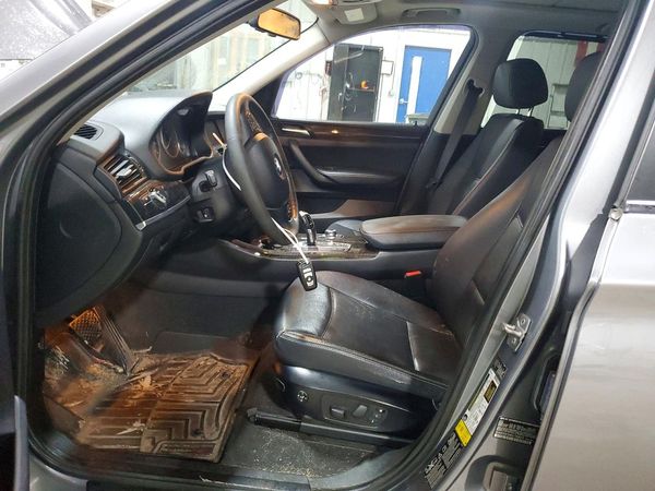 2012 BMW X3 xDrive28i — DENT