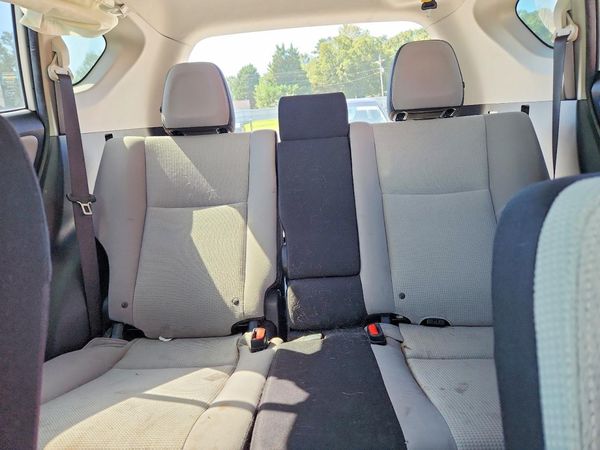 2017 TOYOTA RAV4 — SUVN