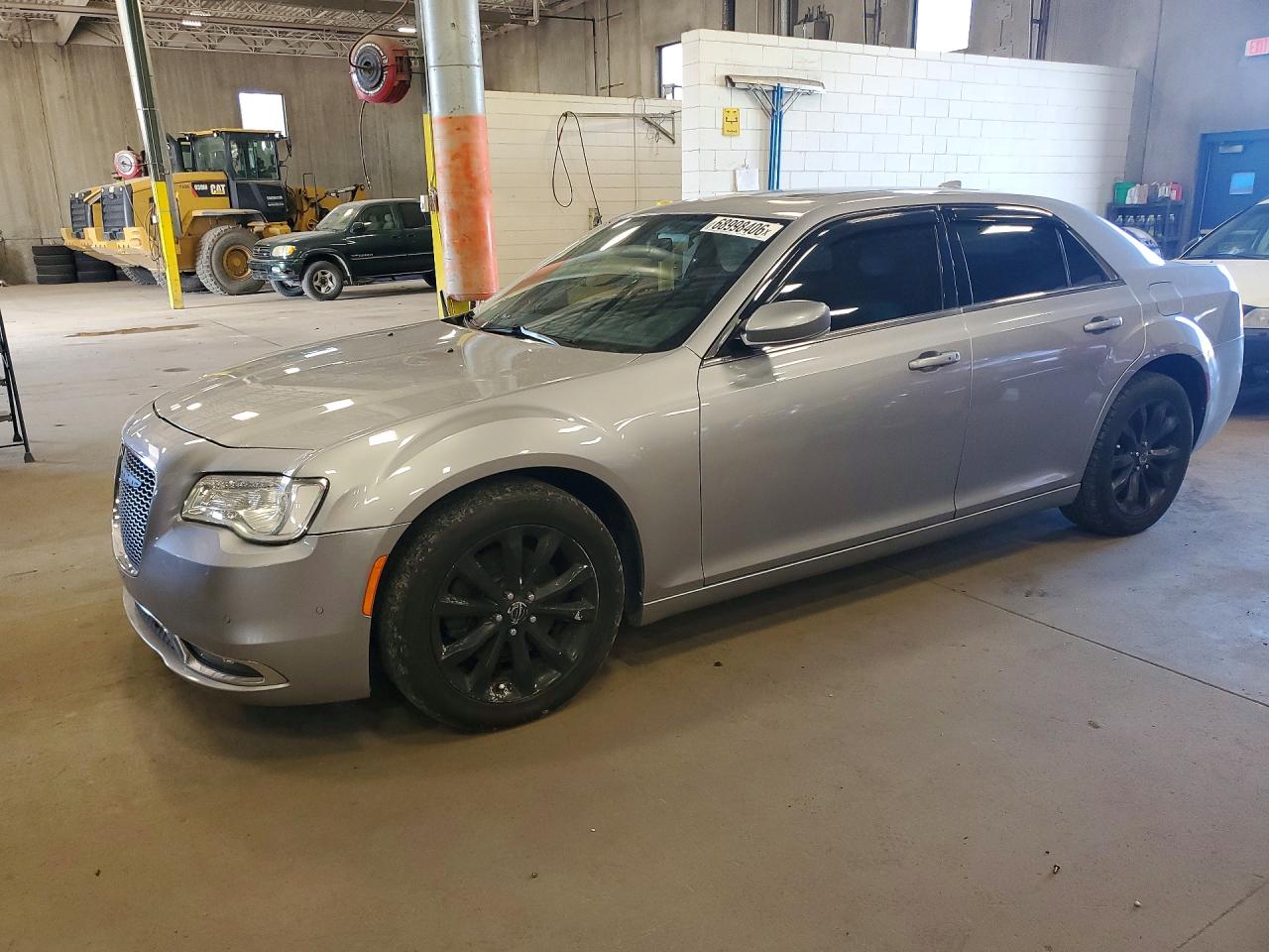 2017 CHRYSLER 300 Limited