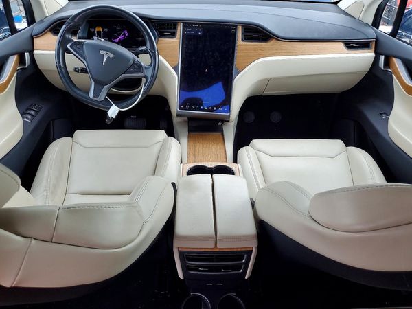 2019 TESLA MODEL X — CKPT