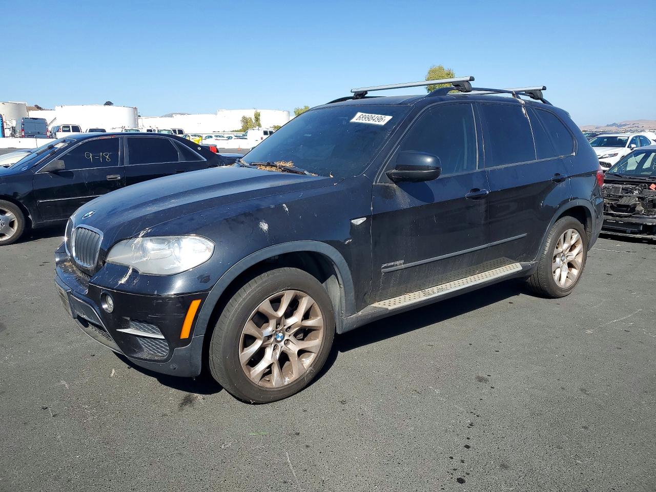 2013 BMW X5 xDrive35i — Front 3/4