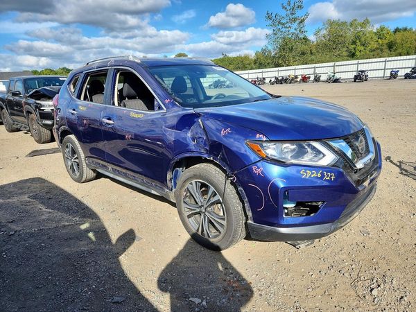 2019 NISSAN ROGUE — Passenger 3/4