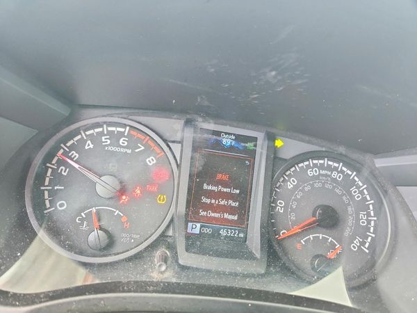 2021 TOYOTA TACOMA SR5