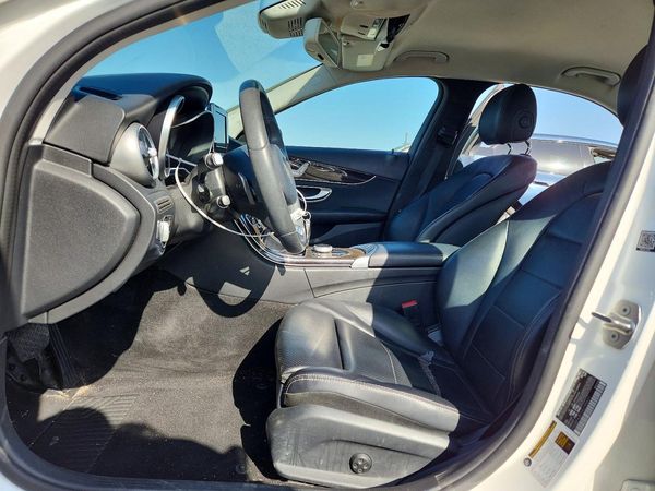 2017 MERCEDES-BENZ C — DENT