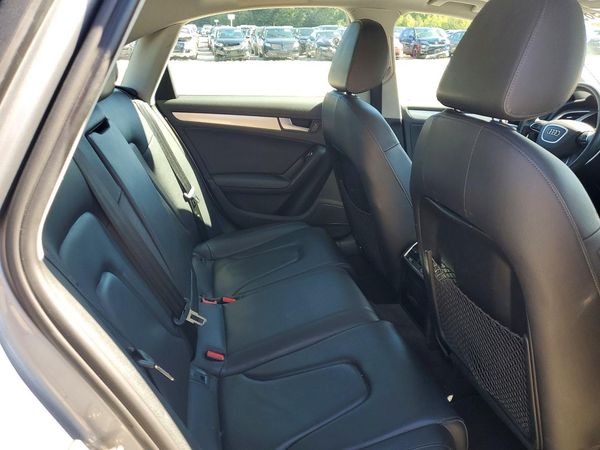 2015 AUDI A4 quattro Premium