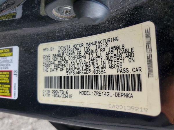 2013 TOYOTA COROLLA — VINS