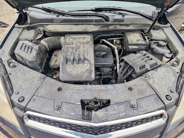 2015 CHEVROLET EQUINOX LS — Engine bay