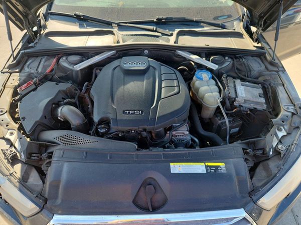 2017 AUDI A4 Premium, Ultra Premium — Engine bay