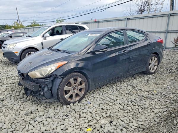2012 HYUNDAI ELANTRA GLS(Middle grade) — Front 3/4