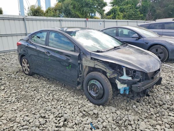 2012 HYUNDAI ELANTRA GLS(Middle grade) — Passenger 3/4