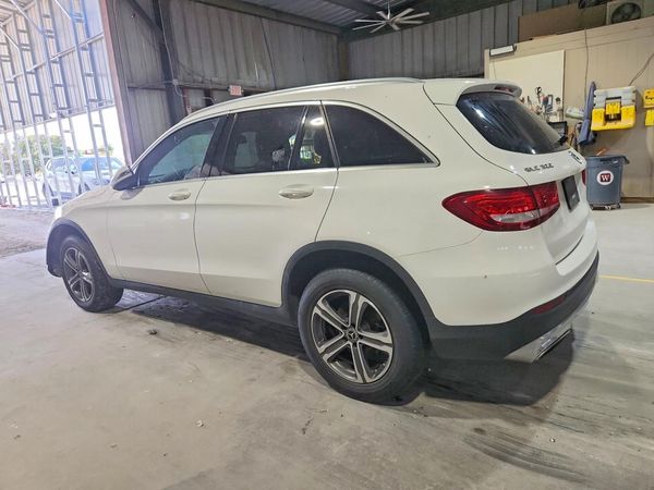 2019 MERCEDES-BENZ GLC-CLASS GLC300 — DSRA