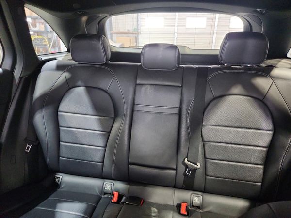 2019 MERCEDES-BENZ GLC-CLASS GLC300 — SUVN