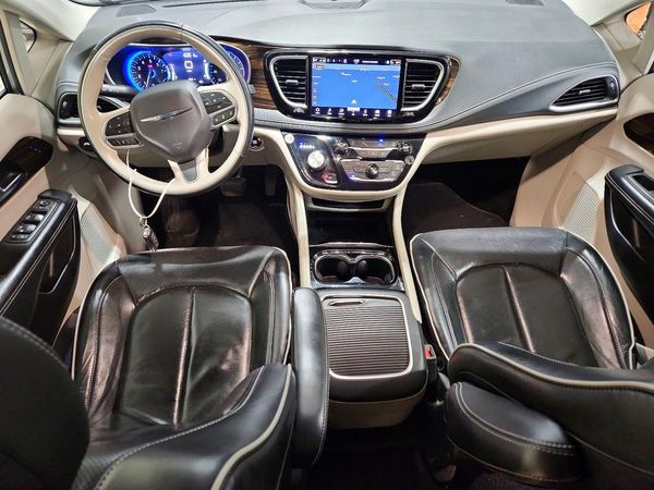2021 CHRYSLER PACIFICA Limited — CKPT