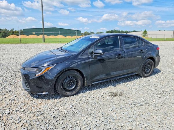 2026 TOYOTA COROLLA — Front 3/4