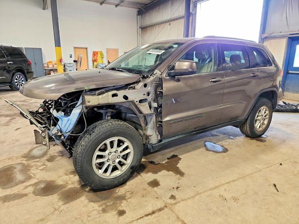2018 JEEP GRAND CHEROKEE — DSFA — Front 3/4