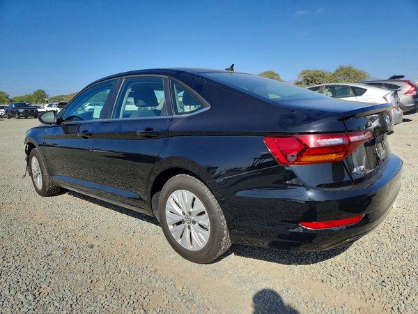 2019 VOLKSWAGEN JETTA S, SE, R-Line — DSRA
