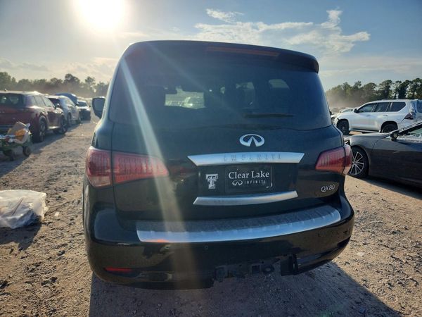 2015 INFINITI QX80
