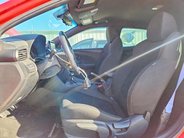 2020 HYUNDAI VELOSTER